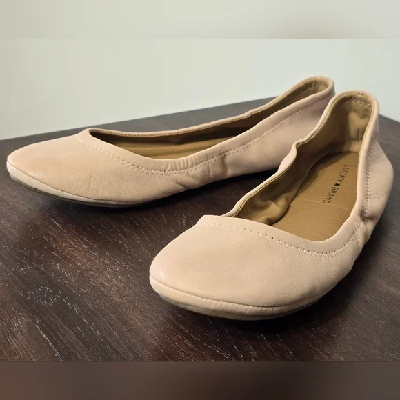 Lucky Brand Women's Emmie Pale Beige Ballet Flat Size 8.5M - Picture 6 of 12